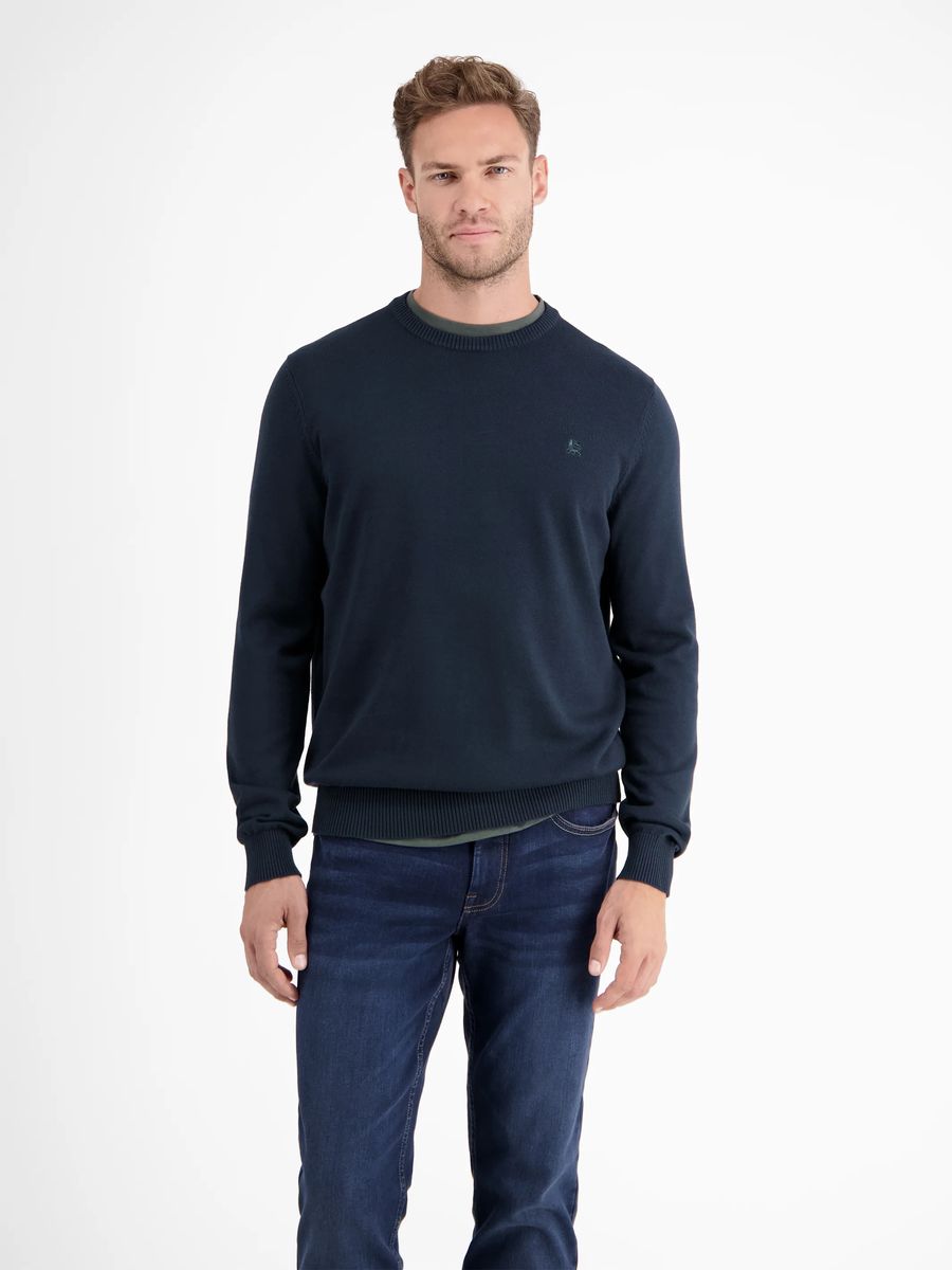 Klassischer Rundhals Strickpullover