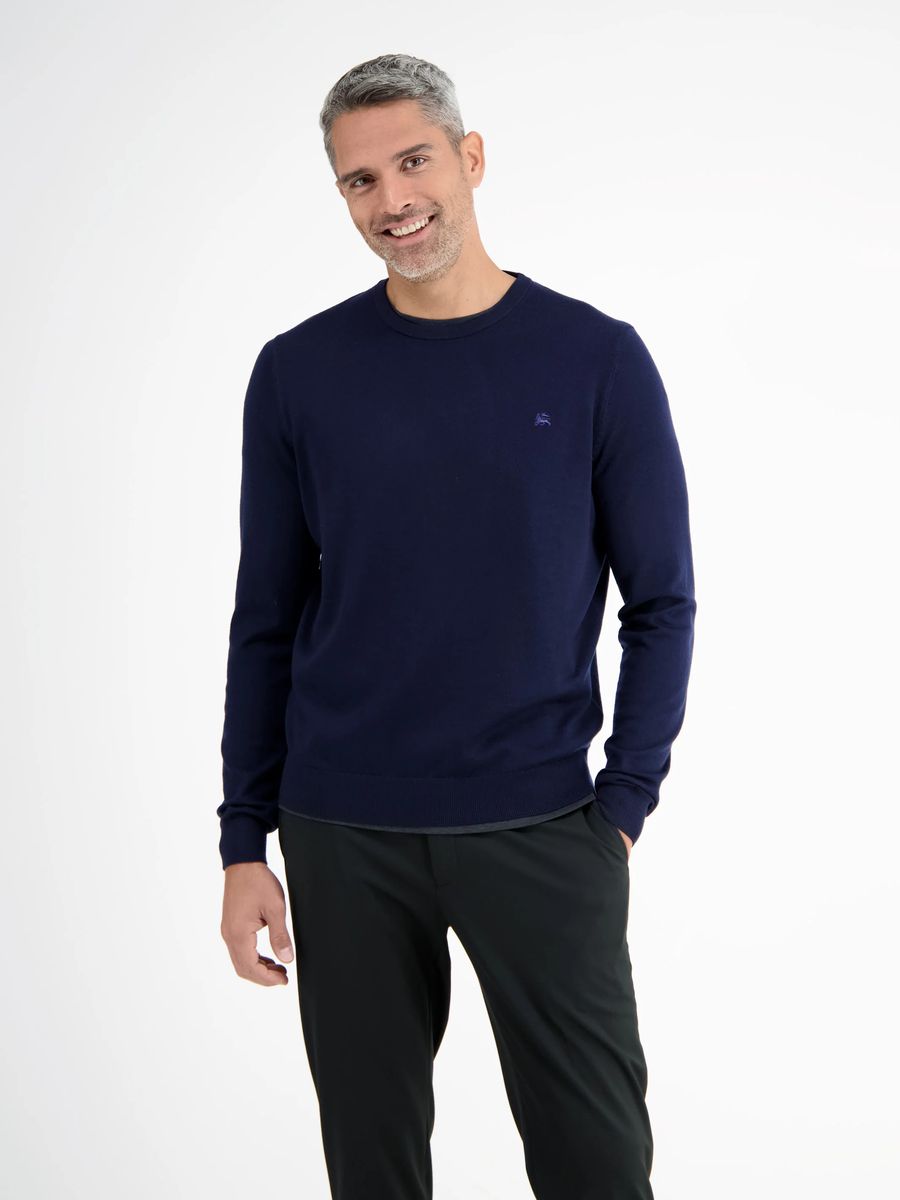 Eleganter Wollpullover mit Rundhalsausschnitt
