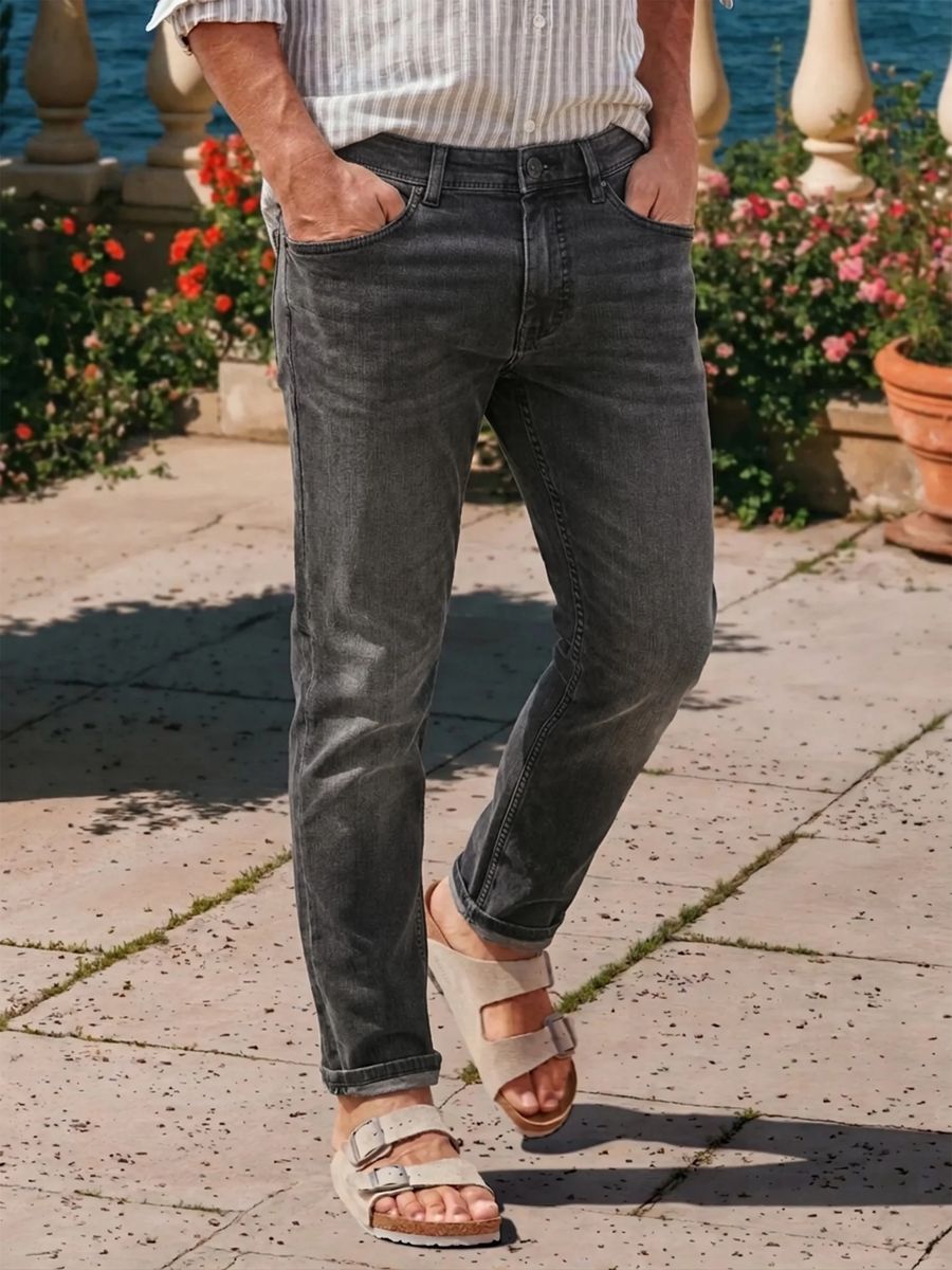 Jeans mit geradem Bein und entspannter Passform