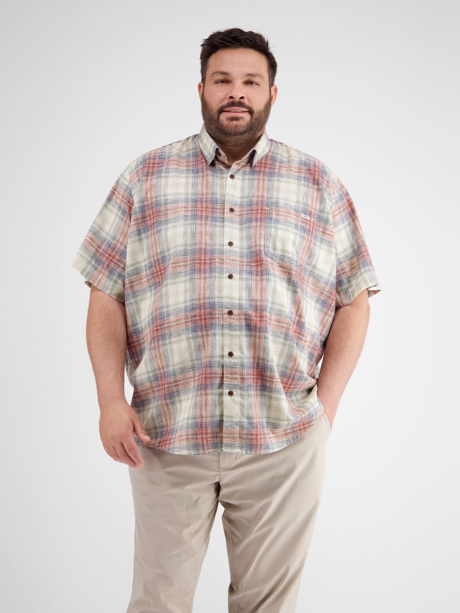 Lässiges kariertes Kurzarmhemd