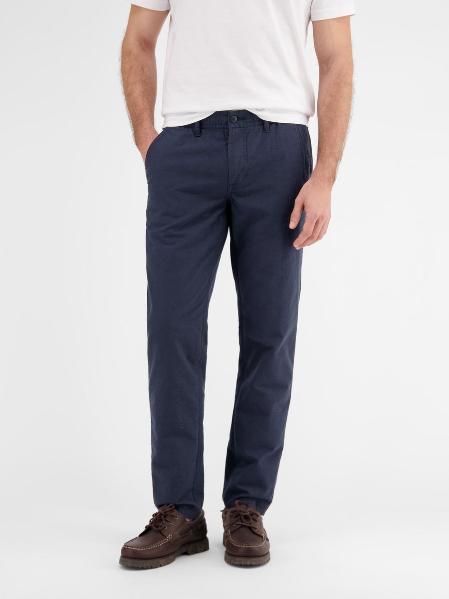 Sommerliche Chino-Hose mit Leinenanteil, Relax Fit