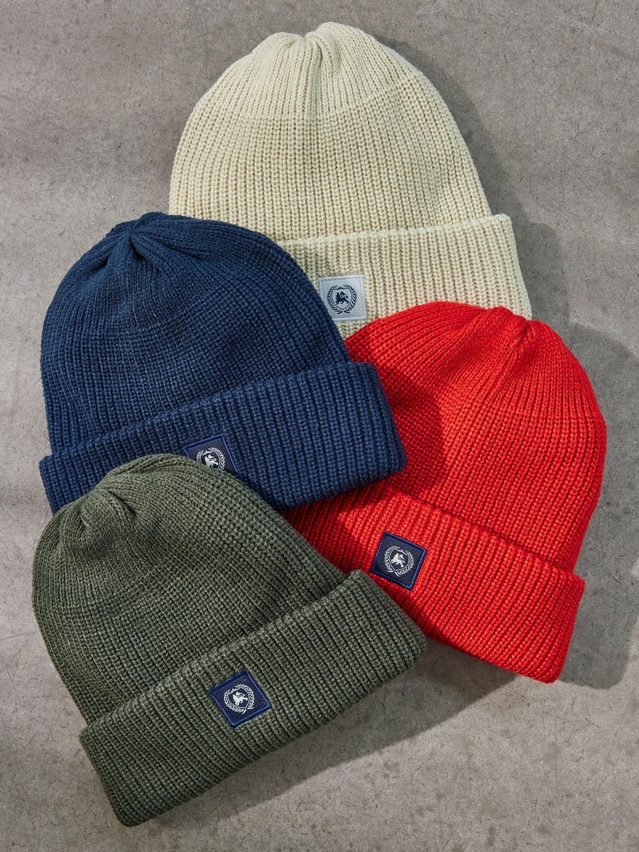 Warme doppellagige Strickmütze