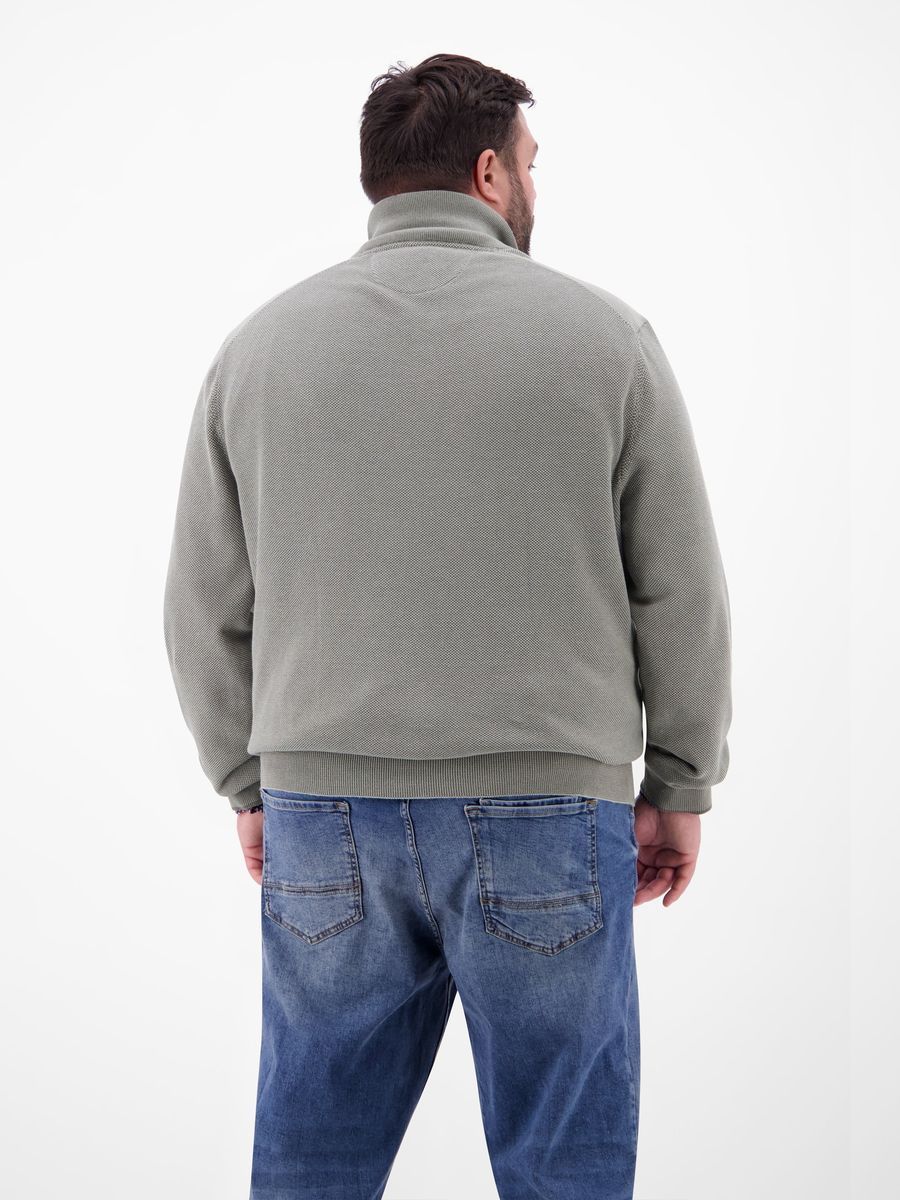 Strukturierte Strickjacke mit Reißverschluss