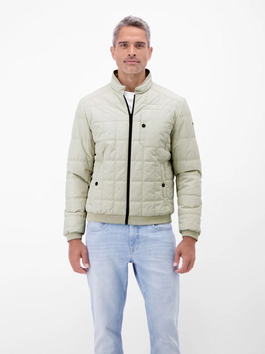 Gesteppte, leichte Outdoor Jacke