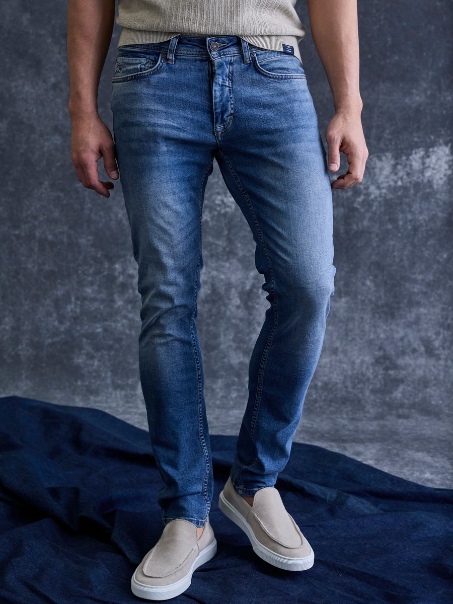 Relaxte Used-Look Denim Jeans