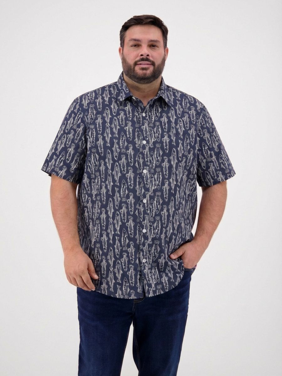 Marineblaues Kurzarmhemd mit Fischmuster