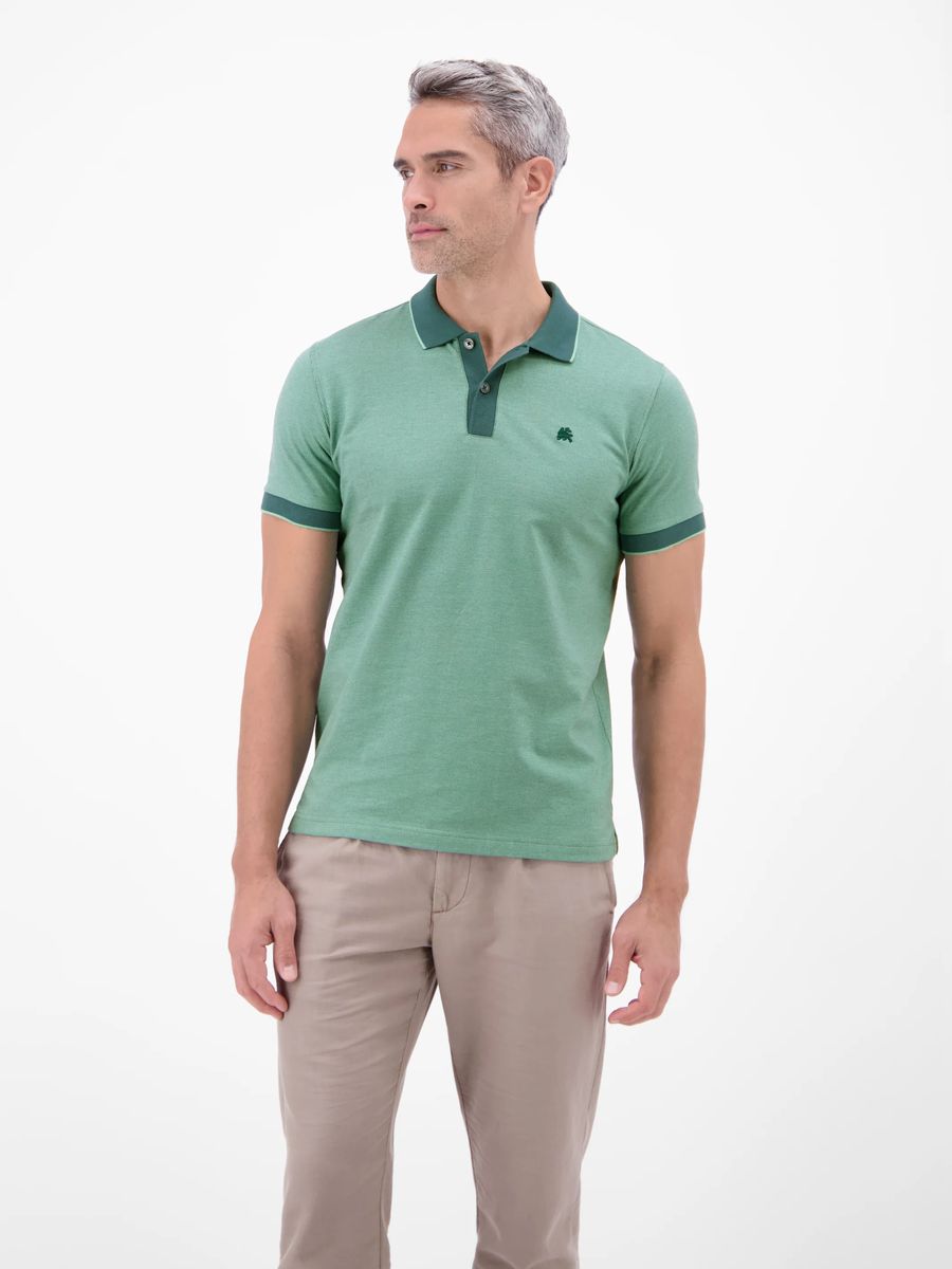 Modernes zweifarbiges Piqué-Poloshirt
