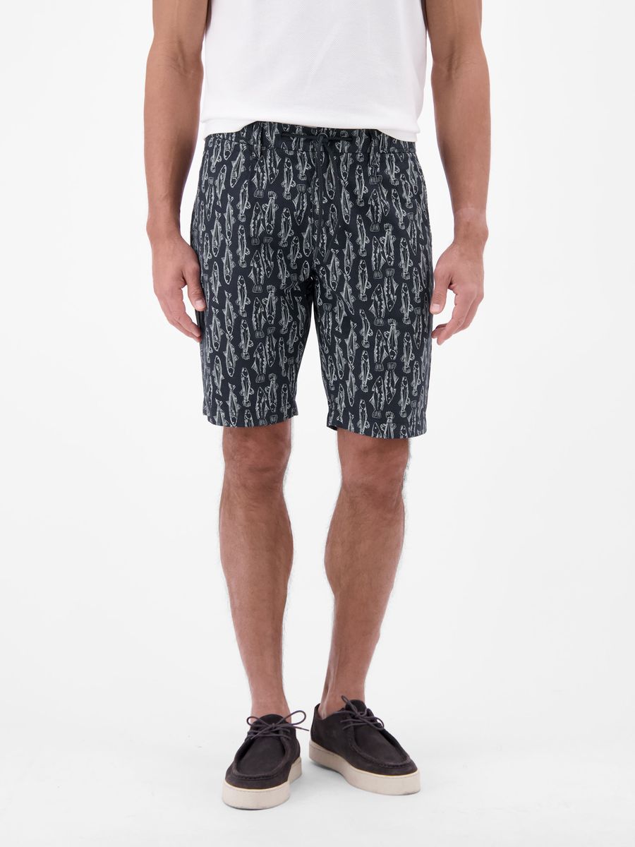 Leichte Chino-Bermuda mit Fischprint