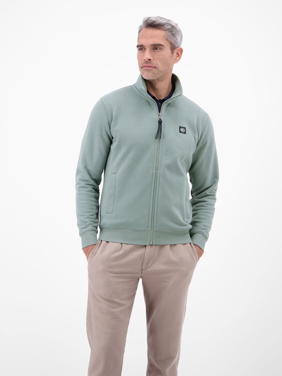 Bequeme Sweatjacke mit Reißverschluss