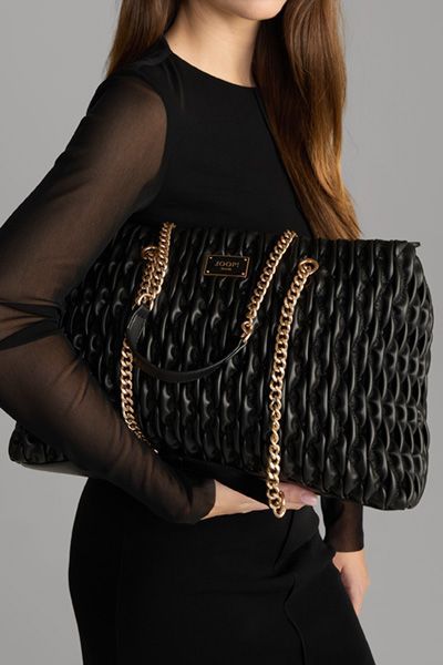 JOOP! Ruga Niecy Schwarze Gesteppte Schultertasche mit Kettenriemen aus Kunstleder