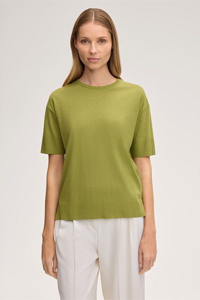 Marc Cain Grünes T-Shirt aus Lyocell-Baumwollmischung mit Seitenschlitzen