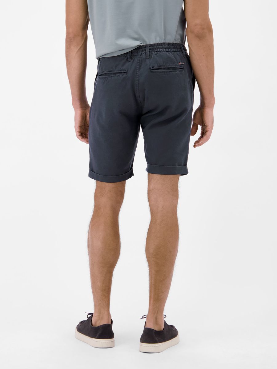 Chino-Shorts aus Baumwoll-Leinen-Mischgewebe