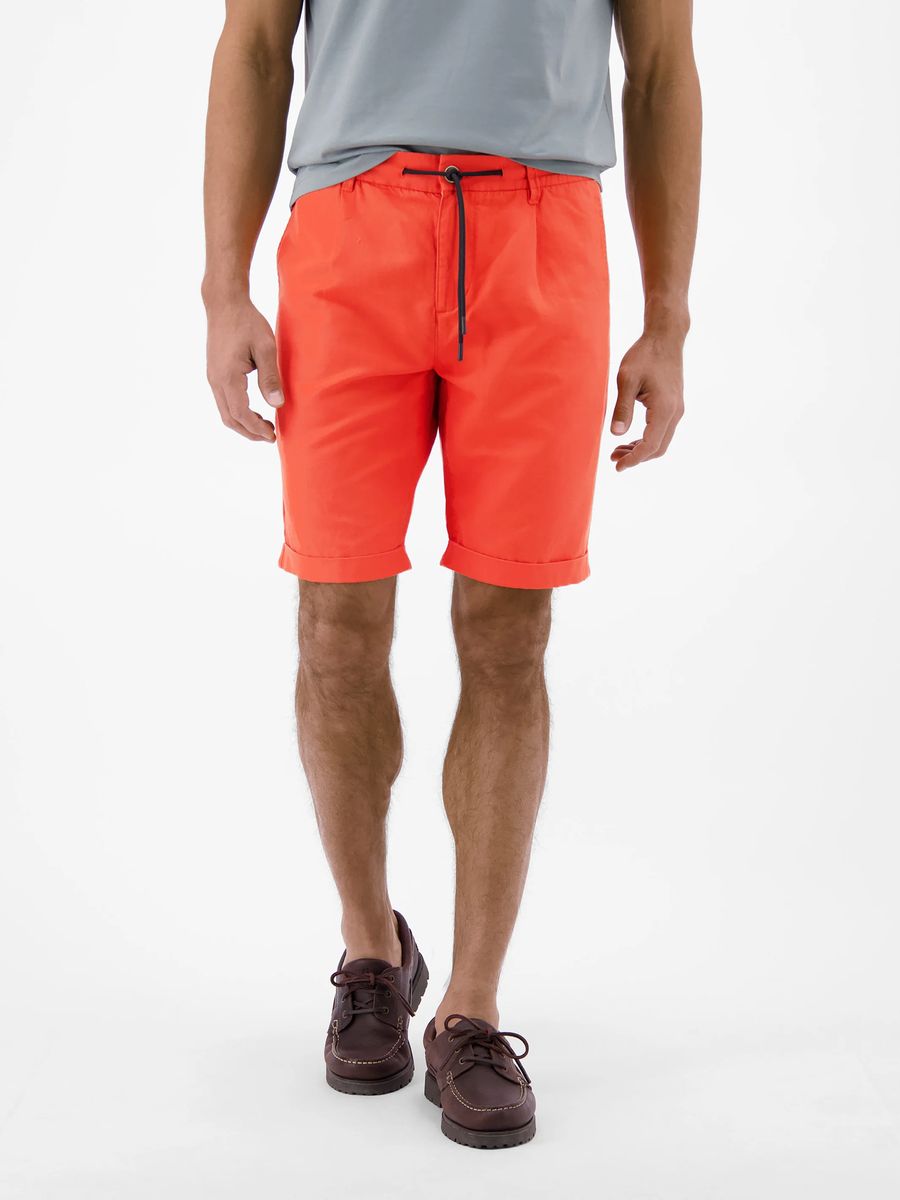 Chino-Shorts aus Baumwoll-Leinen-Mischgewebe