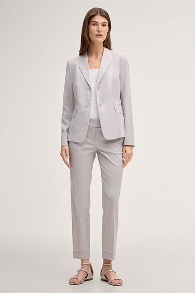 Windsor Baumwollstretch-Blazer in Beige mit Zwei-Knopf-Verschluss