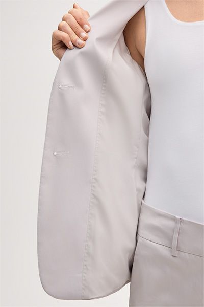 Windsor Baumwollstretch-Blazer in Beige mit Zwei-Knopf-Verschluss