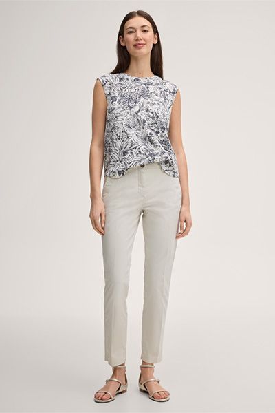 Windsor Baumwoll-Stretch-Chino-Hose in Elfenbein Slim Fit