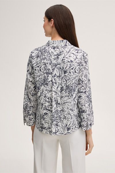 Abstract-Print Hemdbluse: Marine Ecru Lyocell Blumenhemd mit 3/4 Ärmeln