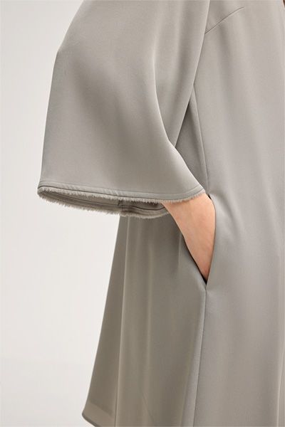 Marc Cain Crêpe A-Linien Kleid in Greige mit Fransen Details