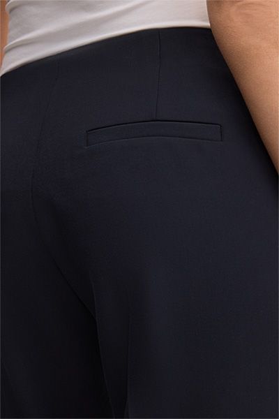 More & More Marineblaue Cropped-Crepe-Hose mit Bügelfalte