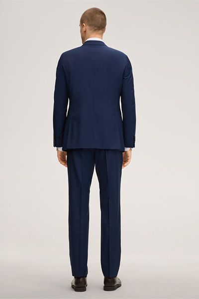 Windsor. Sera Sole marineblauer Wollanzug klassische moderne Passform