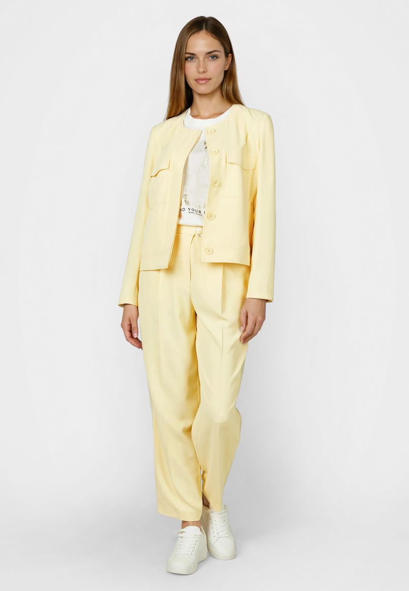 Jacke aus weich fallendem Stoff