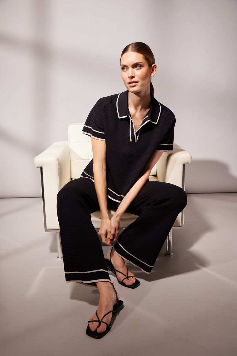 Pullover mit Kontrastkanten