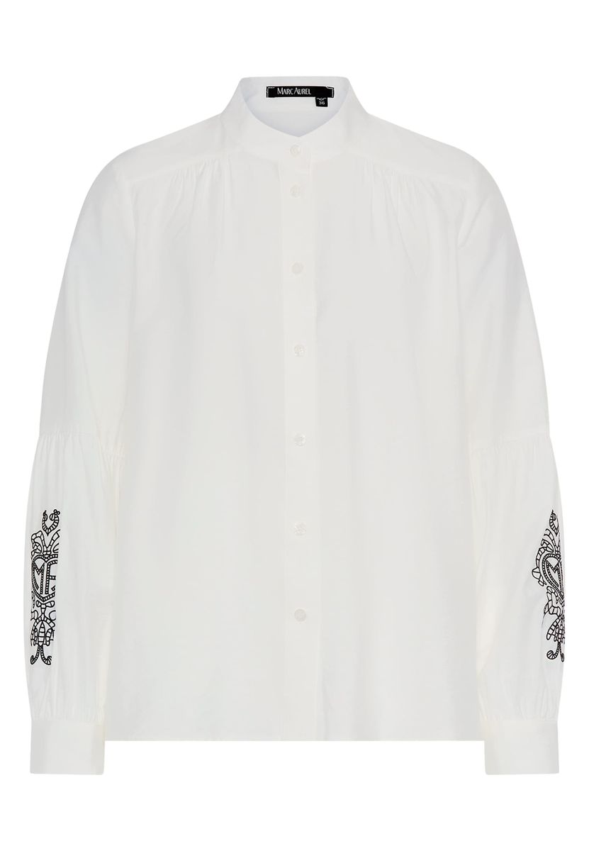 Bluse mit Stickerei