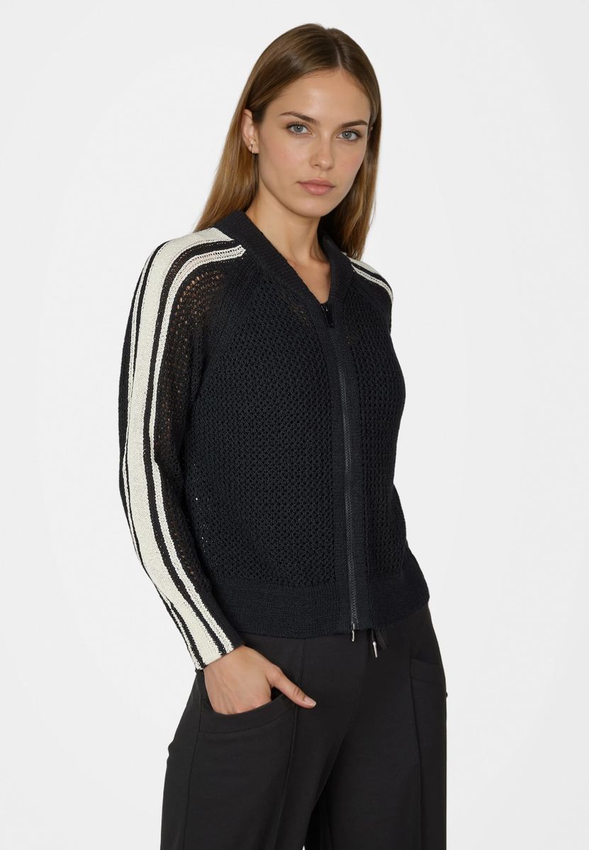 Strickjacke aus Netz-Struktur