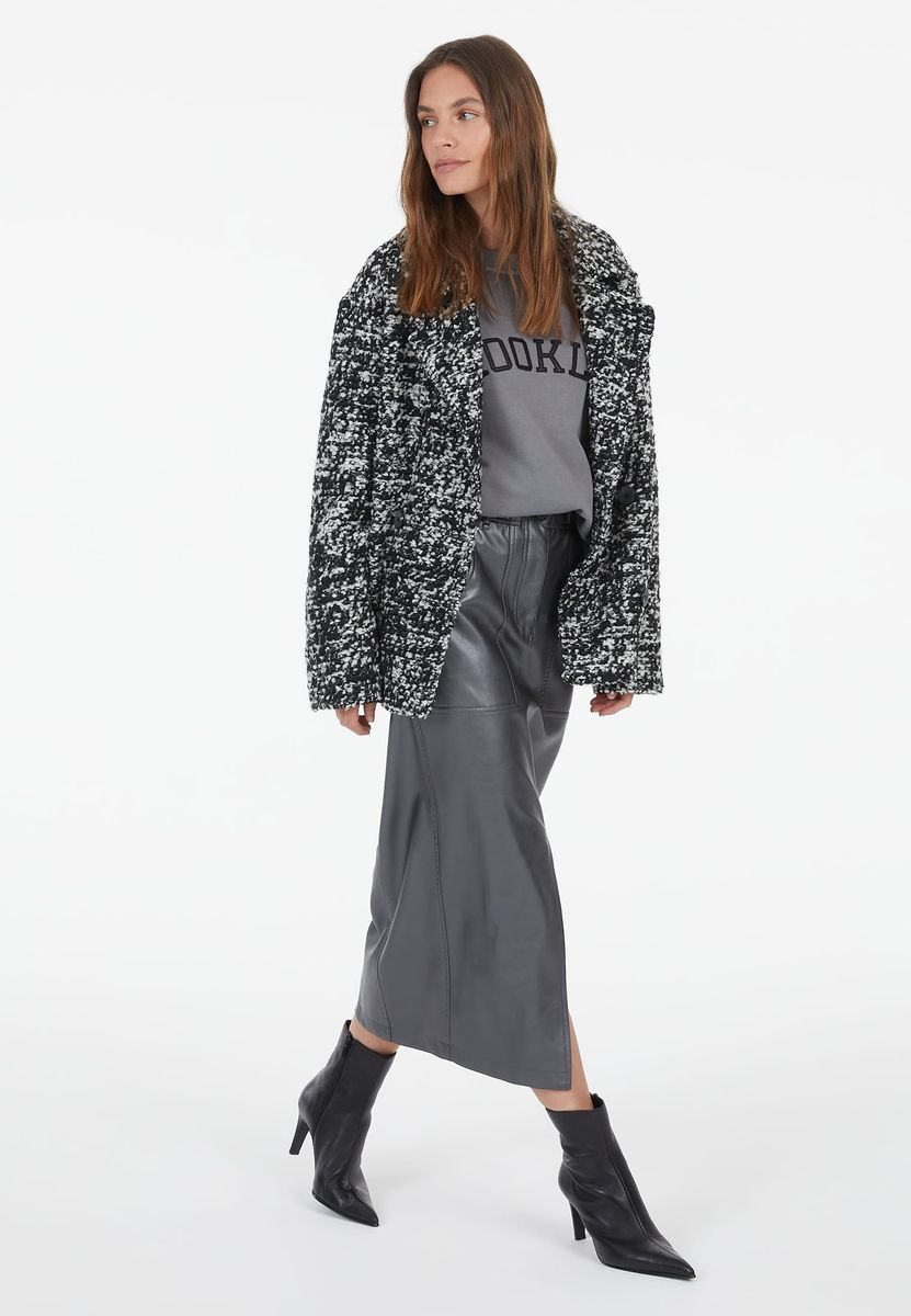 Cabanjacke aus Bouclégarn