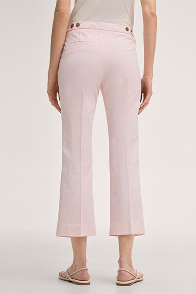Chino Baumwoll-Stretch Cropped Hose in Rosa mit Knopfdetail