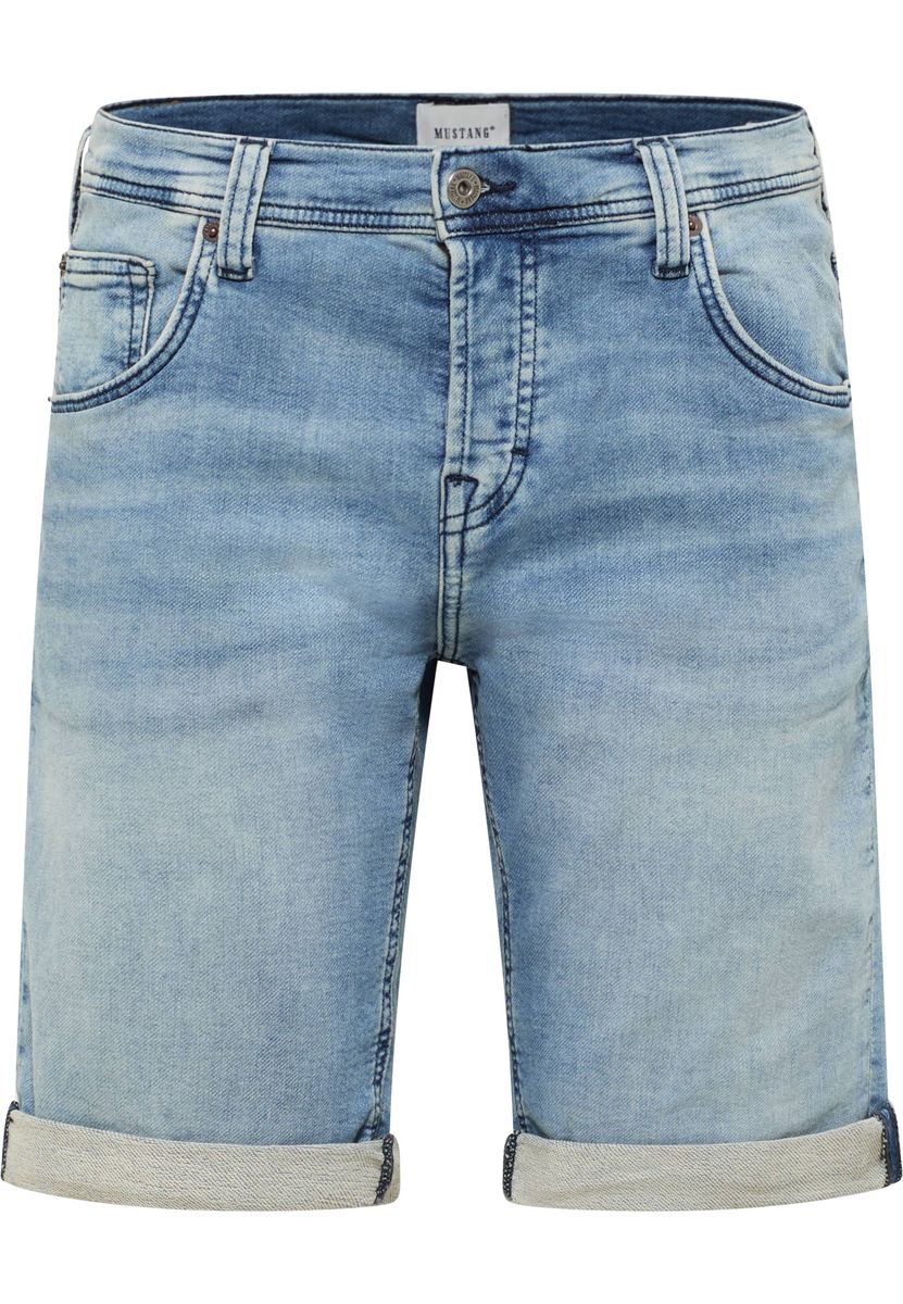 Lässige Jeansshorts mit Aufschlägen
