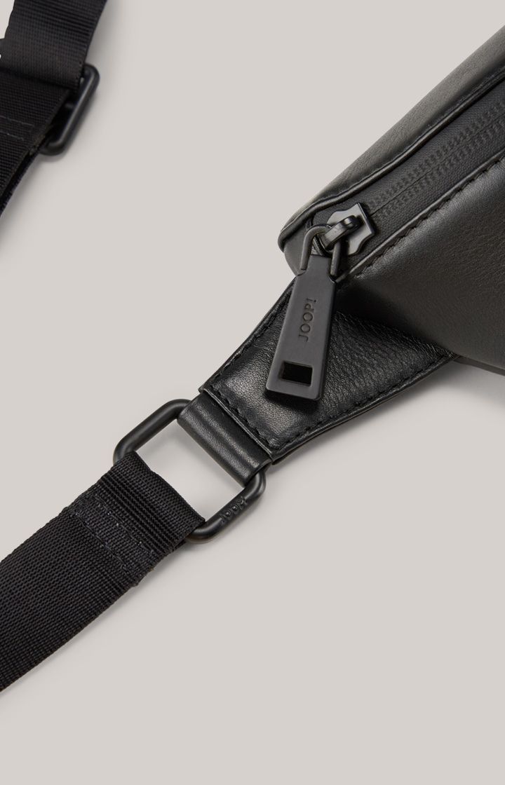 Joop! Manciano Leo Schwarze Gürteltasche aus Leder Crossbody Bauchtasche