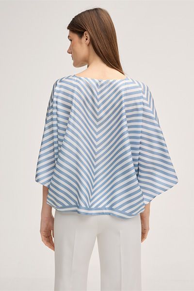 Gestreifte Seidenponcho-Bluse Ecru Hellblau V-Ausschnitt Fledermausärmel