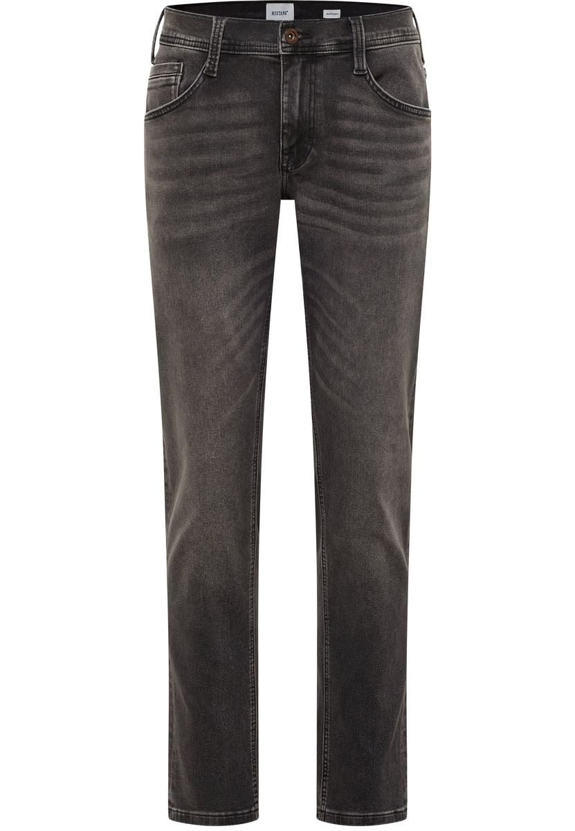 Schmal geschnittene Jeans aus Strickdenim