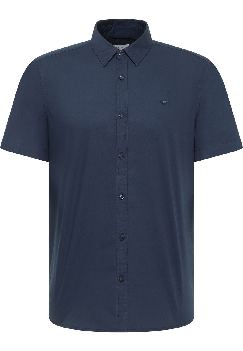 Klassisches marineblaues Kurzarmhemd
