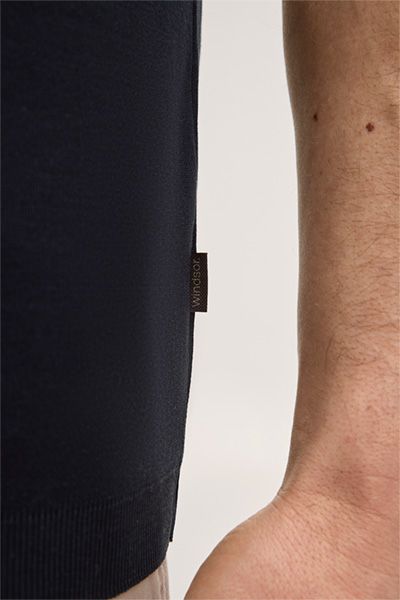 Marineblaues Baumwoll-Poloshirt mit Reißverschluss und kurzen Ärmeln