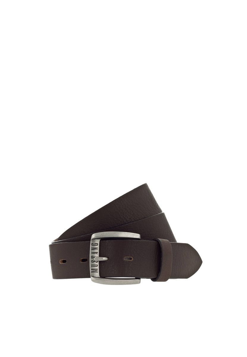 Klassischer Ledergürtel mit Metallschnalle