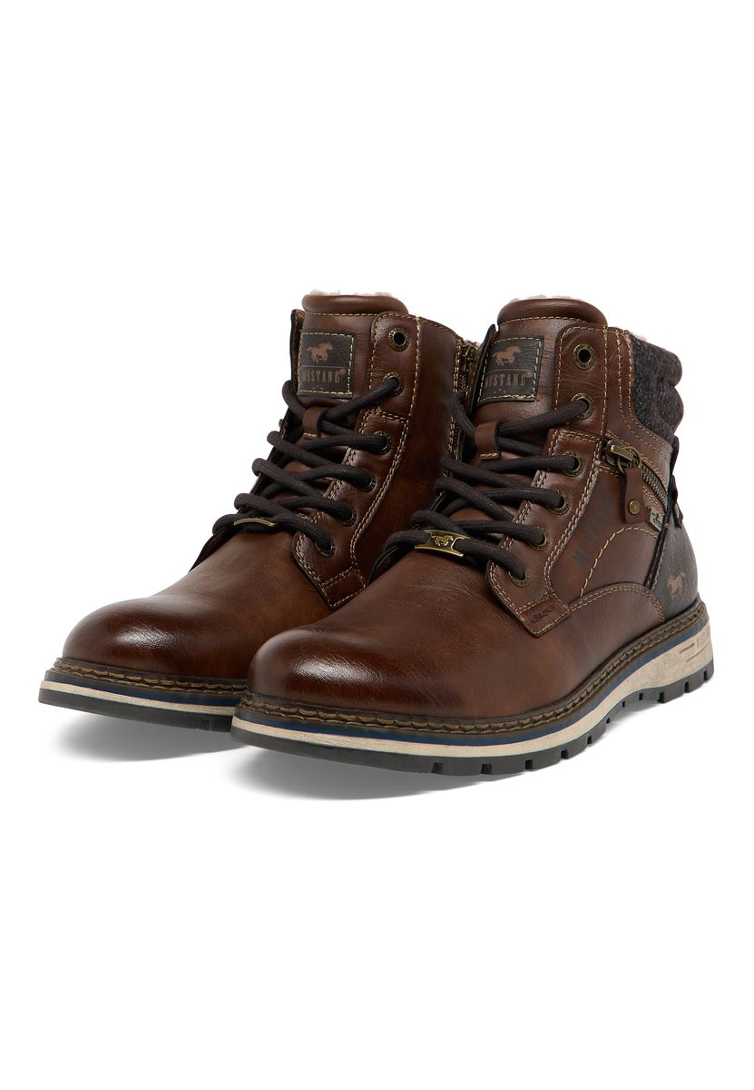 Cognac-braune Schnürstiefeletten