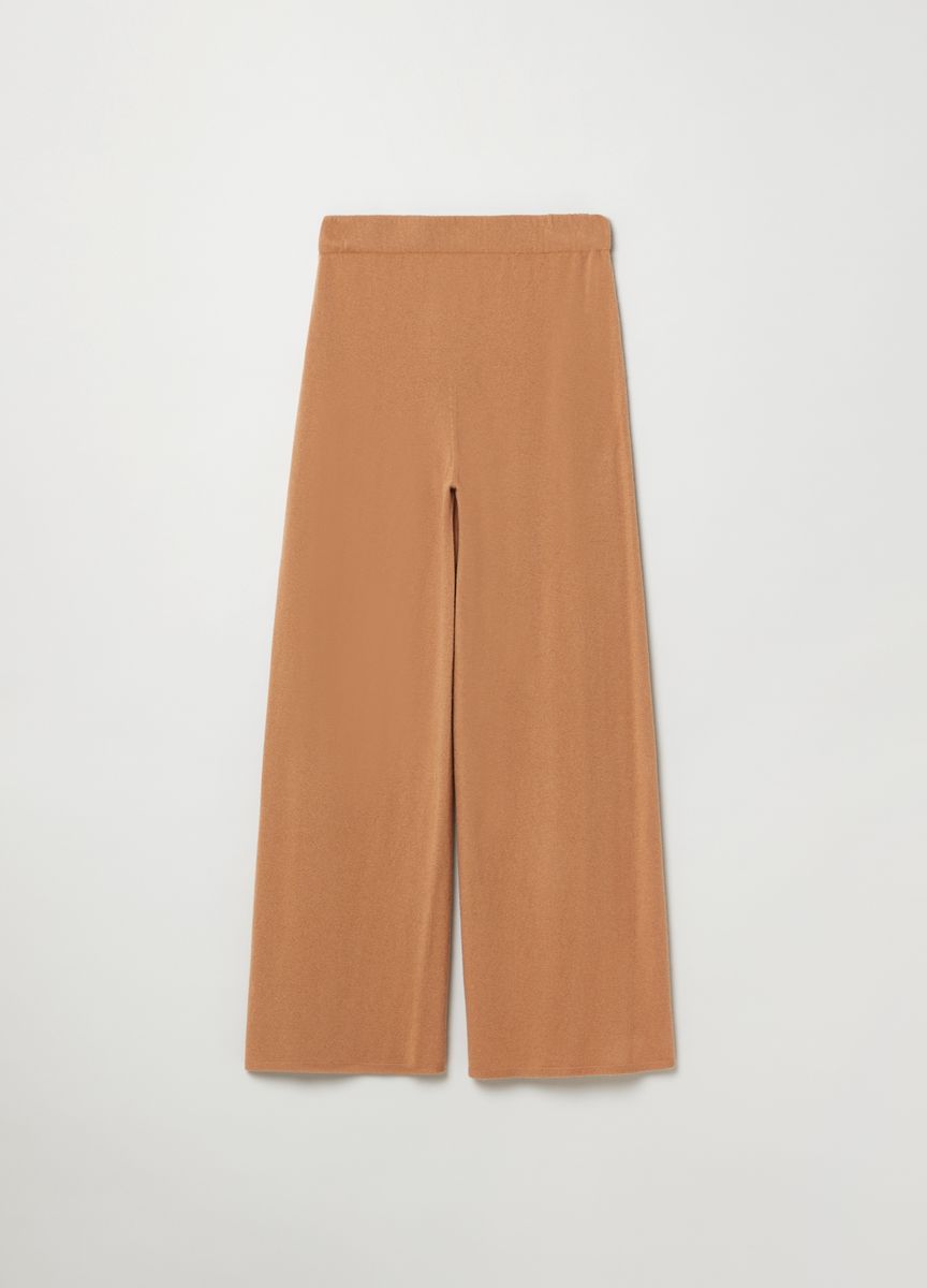 Weitgeschnittene Hose mit weitem Bein
