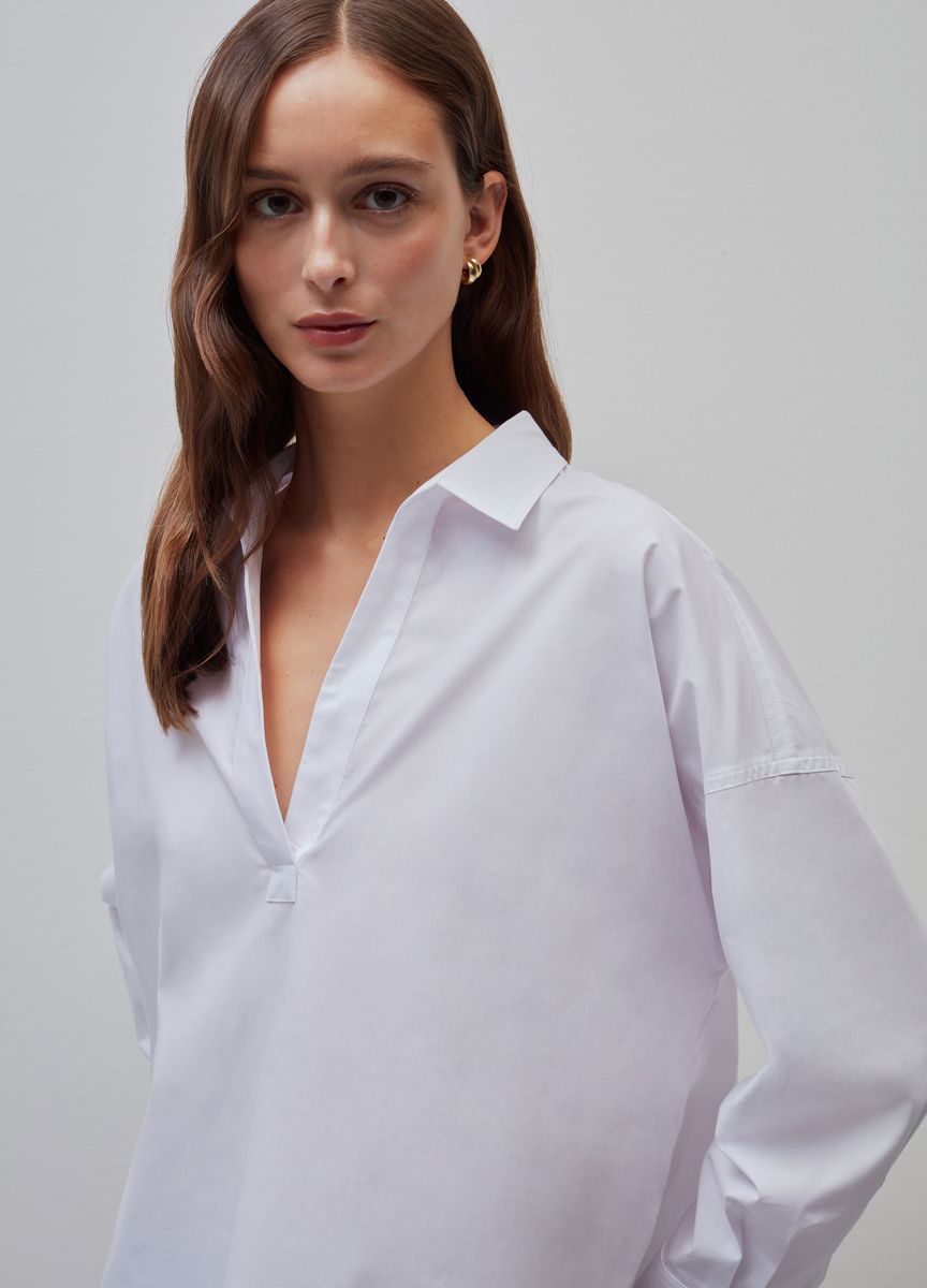 Locker geschnittenes Langarm Popover-Hemd