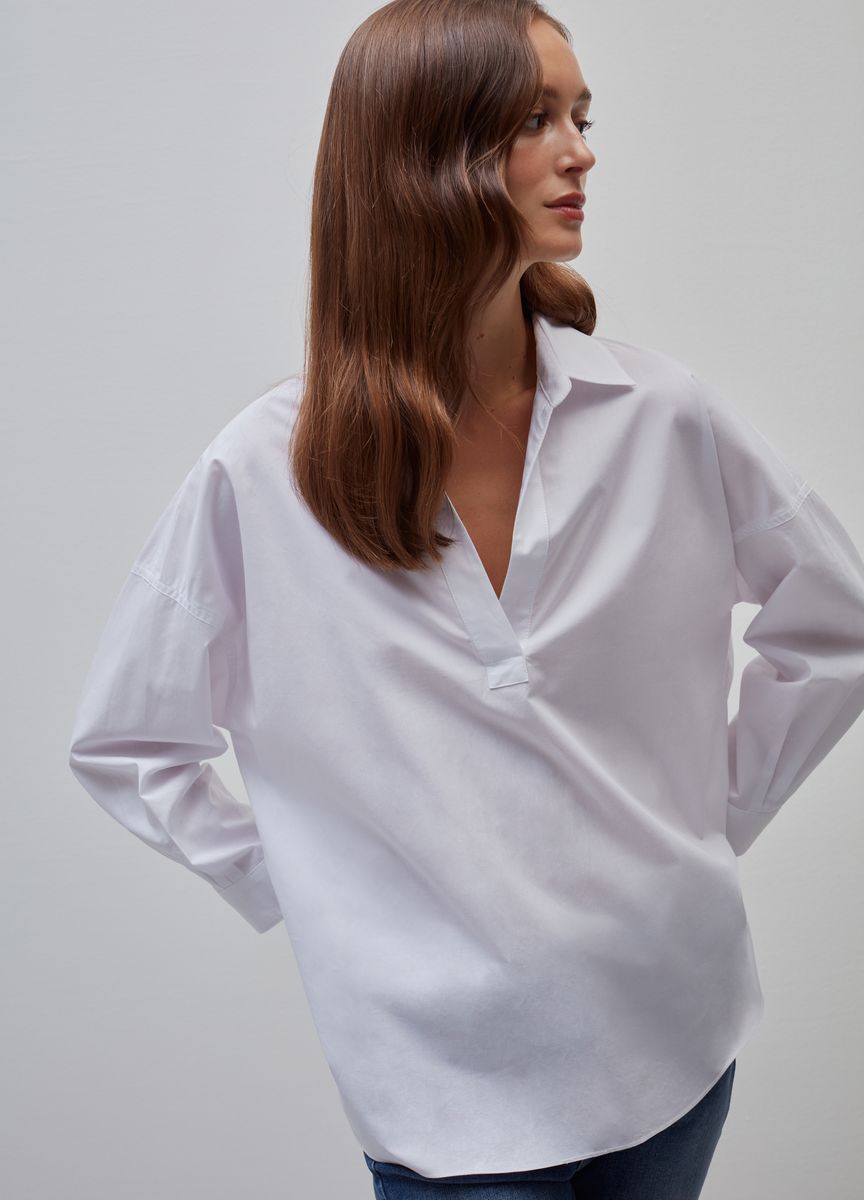 Locker geschnittenes Langarm Popover-Hemd