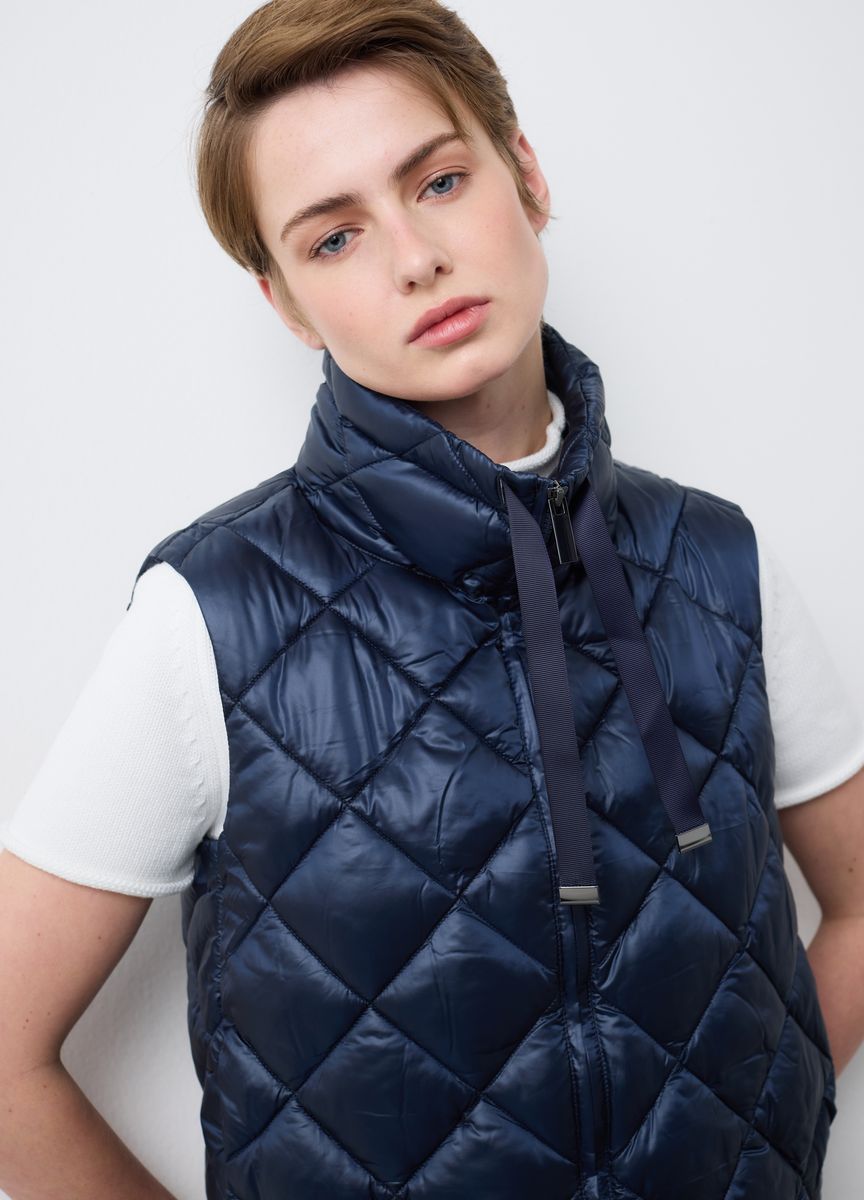 Klassische Strickjacke mit Taschen