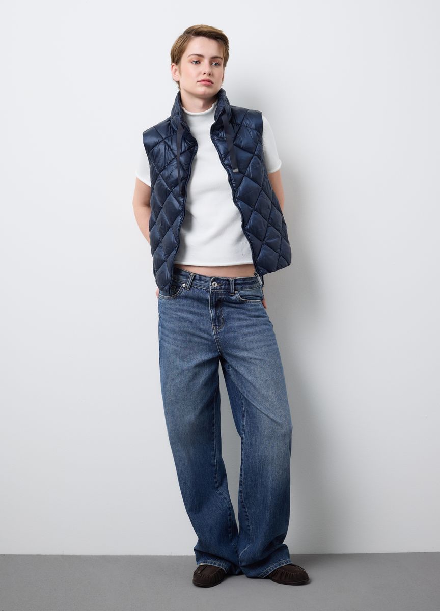 Klassische Strickjacke mit Taschen