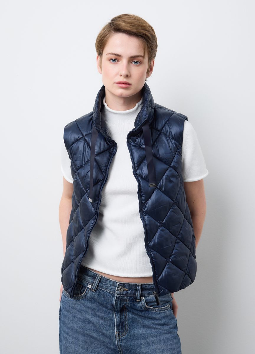 Klassische Strickjacke mit Taschen