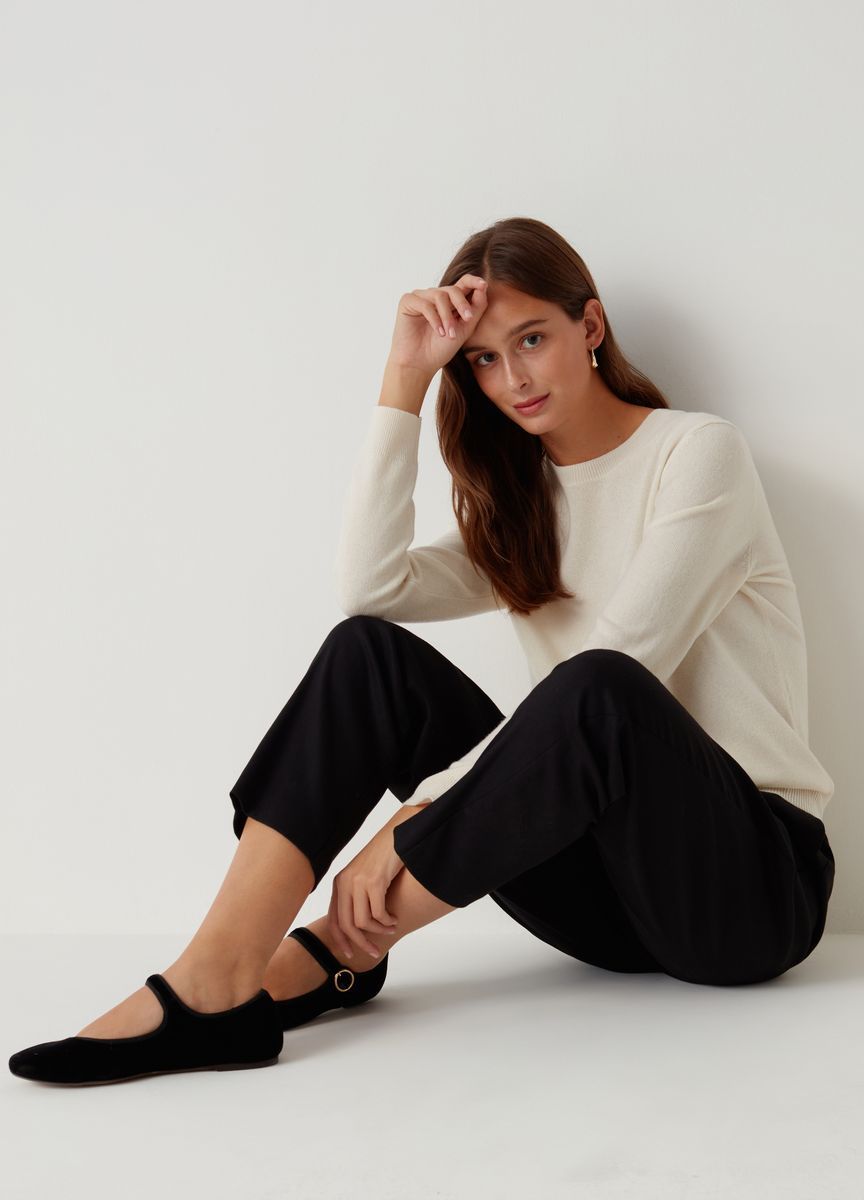 Klassischer Kaschmirpullover mit Rundhalsausschnitt