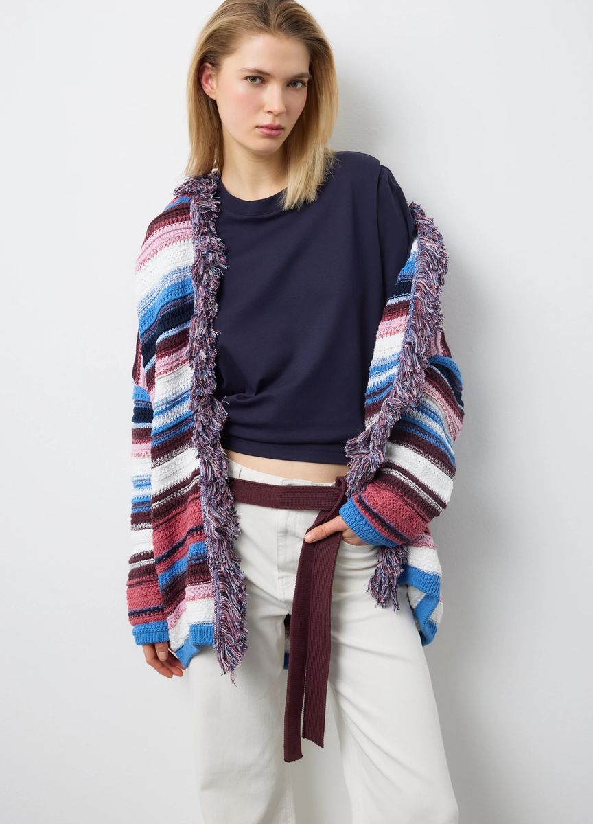 Klassischer Kaschmirpullover mit Rundhalsausschnitt