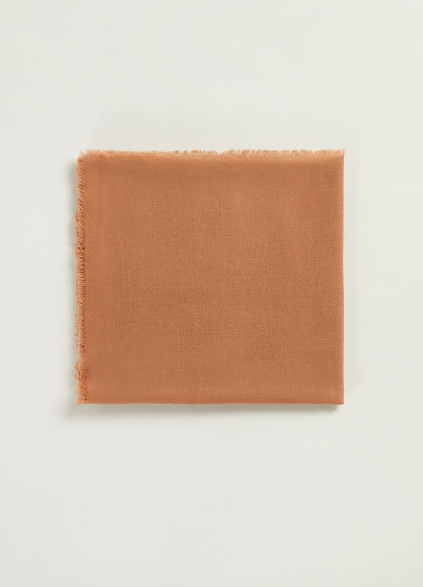 Klassischer Schal mit Fransen