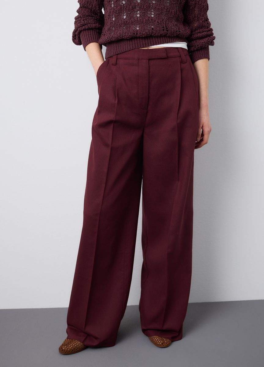 Eleganter elfenbeinfarbener Woll-Rollkragenpullover