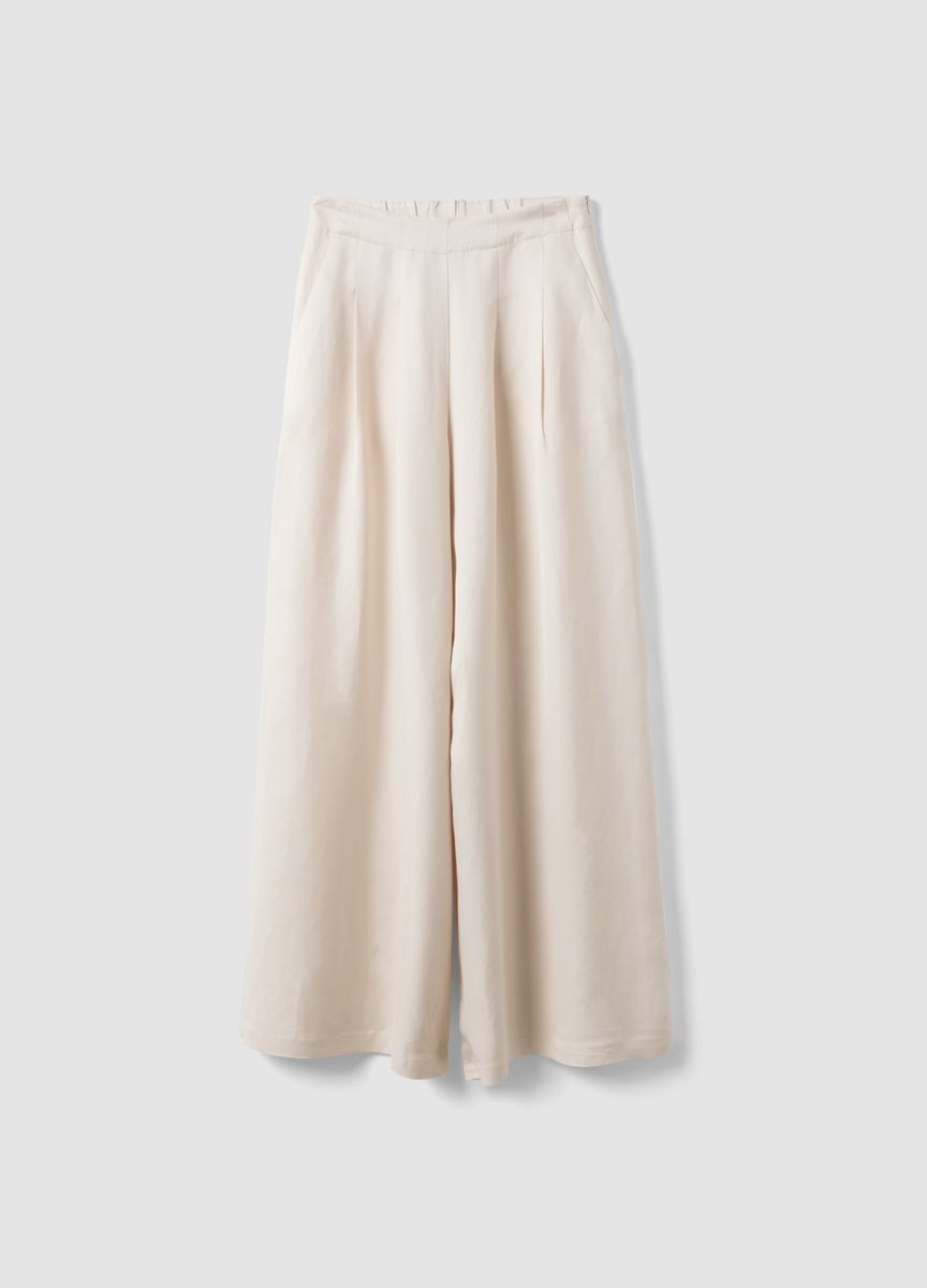 Eleganter elfenbeinfarbener Woll-Rollkragenpullover