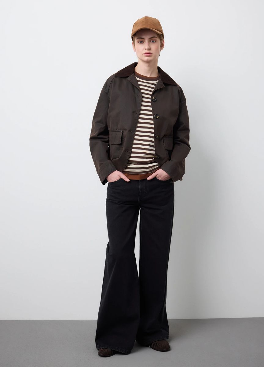 Strickjacke in lockerer Passform mit Taschen